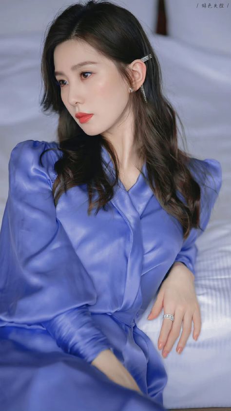 小三被调教成性娃h